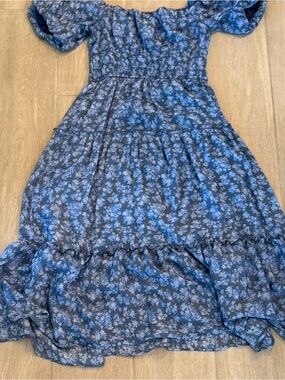 Trixxi Blue Floral Tiered Midi Dress